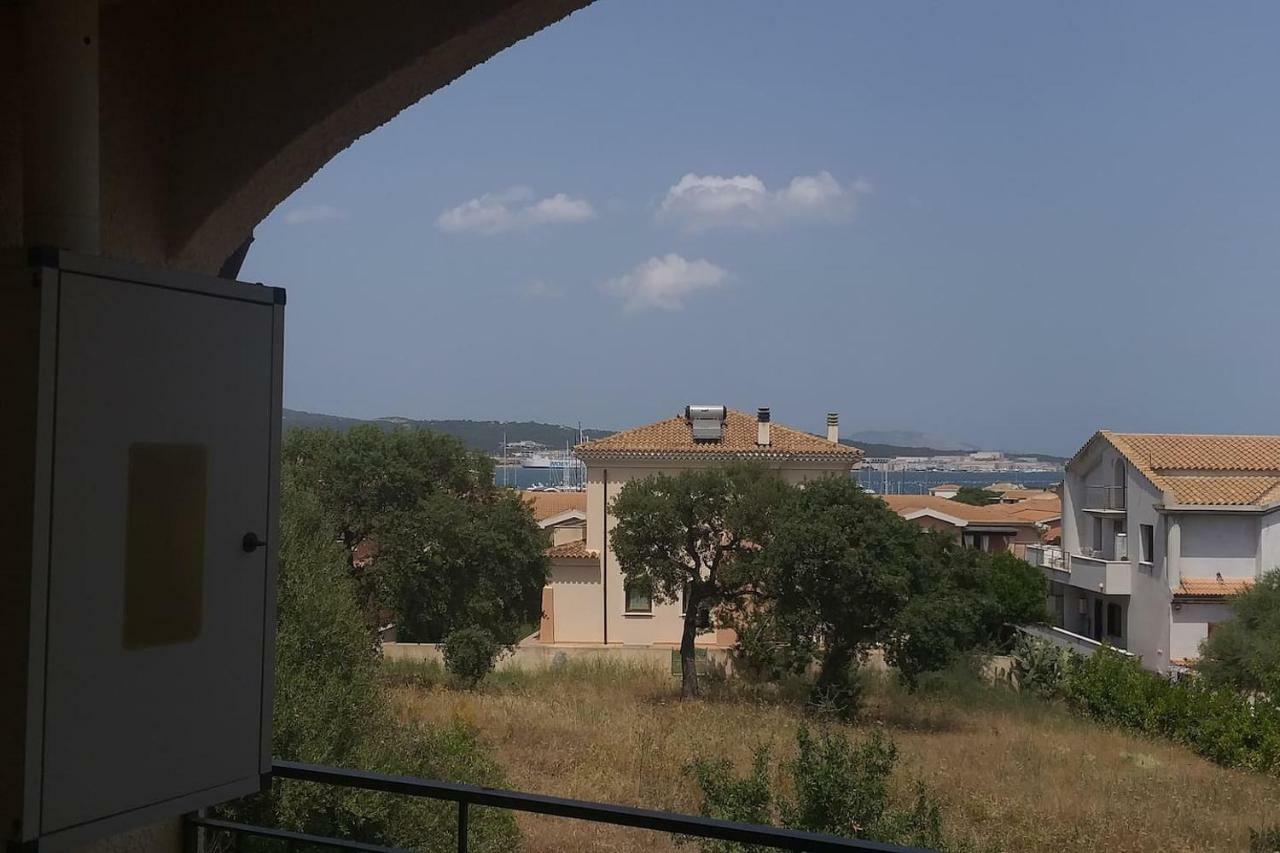 Strategico Ungaretti Apartment Олбия Екстериор снимка